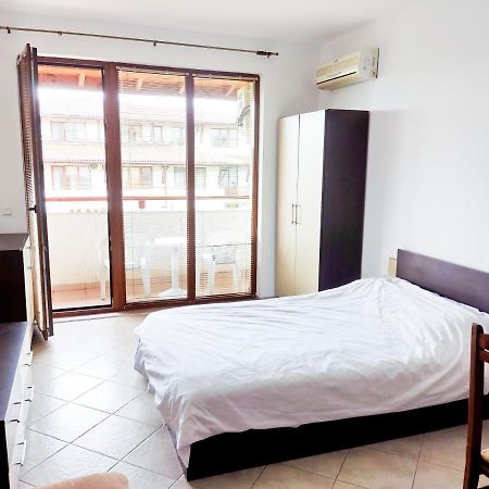 Apartament Studio Comfort Primorsko Mm Complex Екстериор снимка