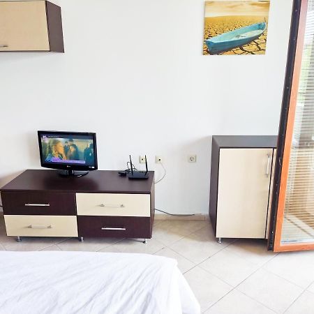 Apartament Studio Comfort Primorsko Mm Complex Екстериор снимка